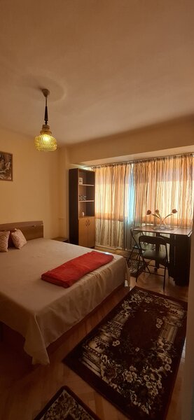 Kogalniceanu langa Petrom, preferabil studentii, pret negociabil!